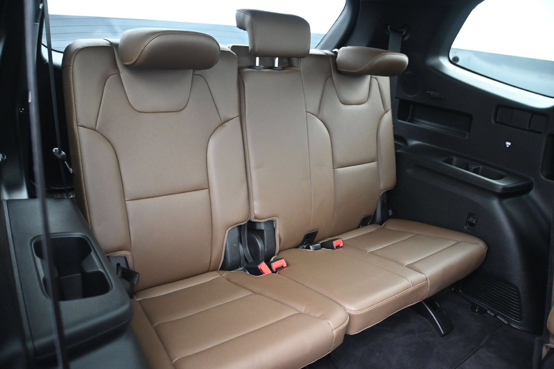 Used 2020 Snow White Pearl Kia SX AWD image 15