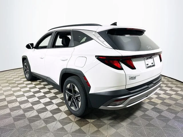 New 2026 Hyundai TUCSON SEL