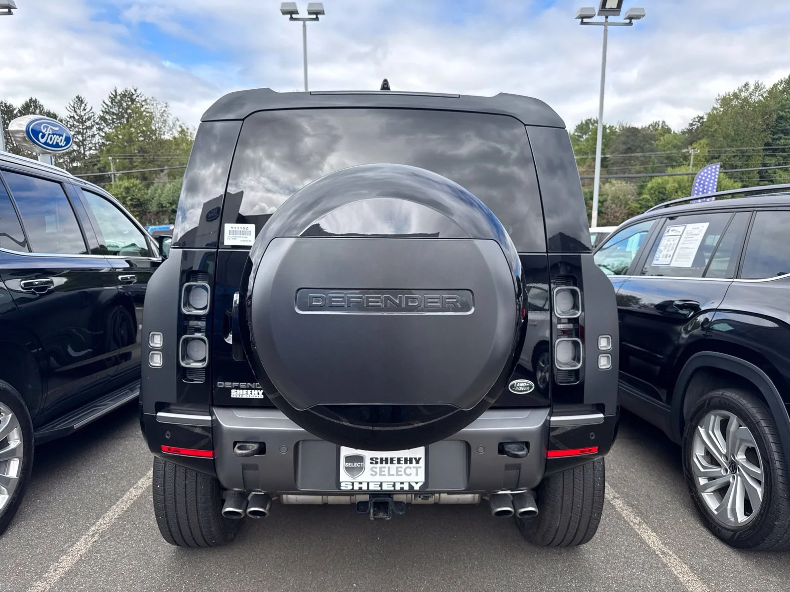 Used 2023 Carpathian Grey Land Rover Carpathian Edition image 12