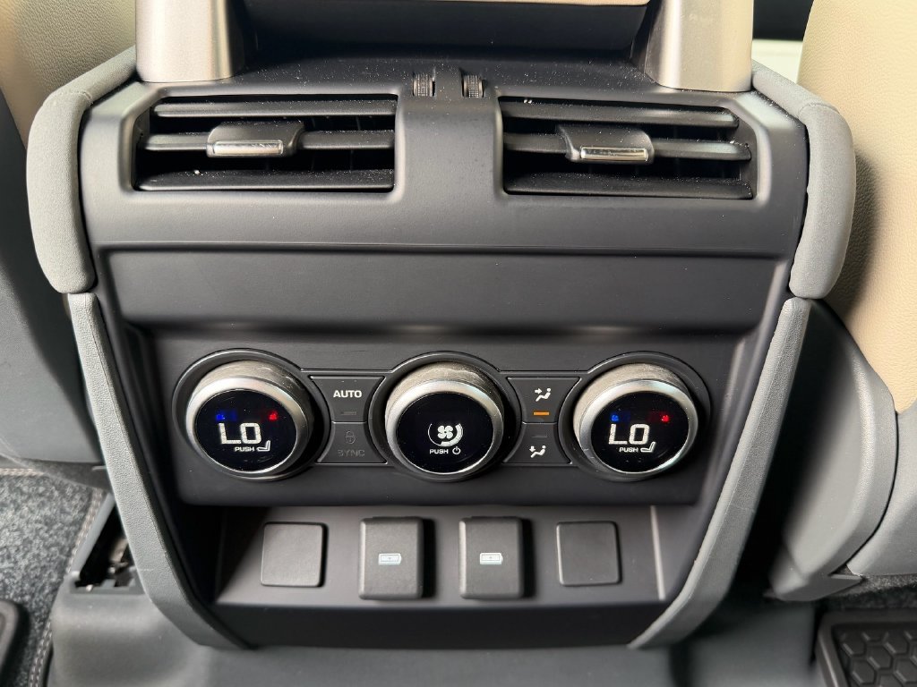 Used 2023 Black Land Rover SE image 15