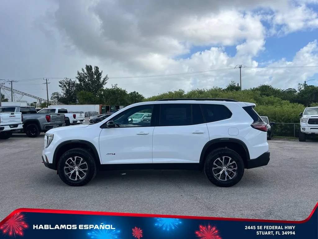 New 2026 Summit White GMC AT4 image 4