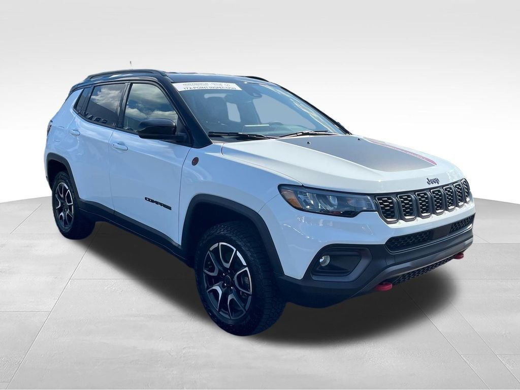 Used 2025 White Jeep Trailhawk image 7