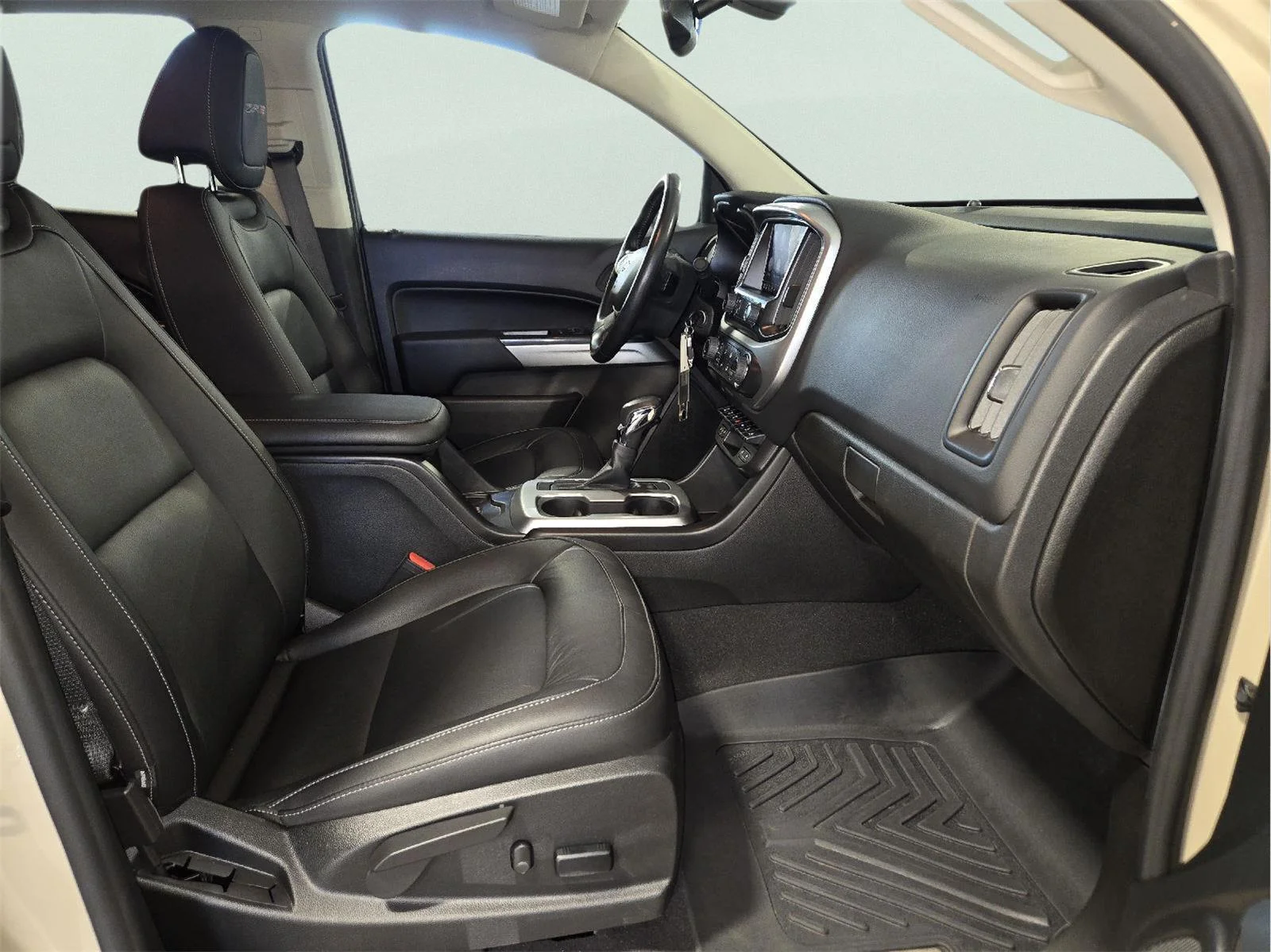 Used 2022 Sand Dune Metallic Chevrolet 4WD ZR2 image 45