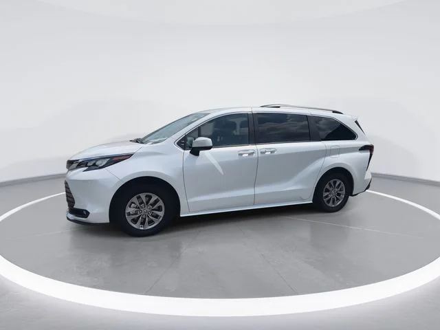 Used 2026 Beige Toyota XLE image 4