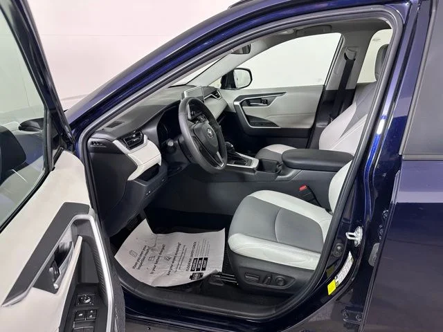 Used 2023 Blue Toyota XLE Premium image 20