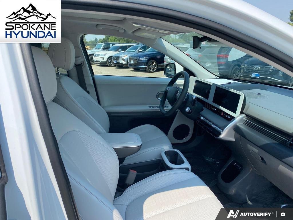 Certified Used 2024 Atlas White Hyundai Limited image 25
