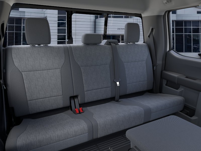 New 2025 Oxford White Ford F-550® XL image 34