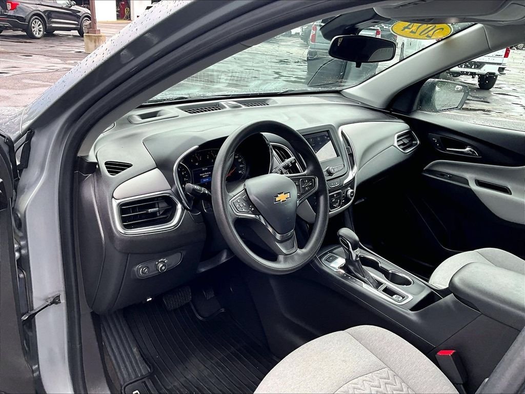 Used 2024 Gray Chevrolet LS image 8