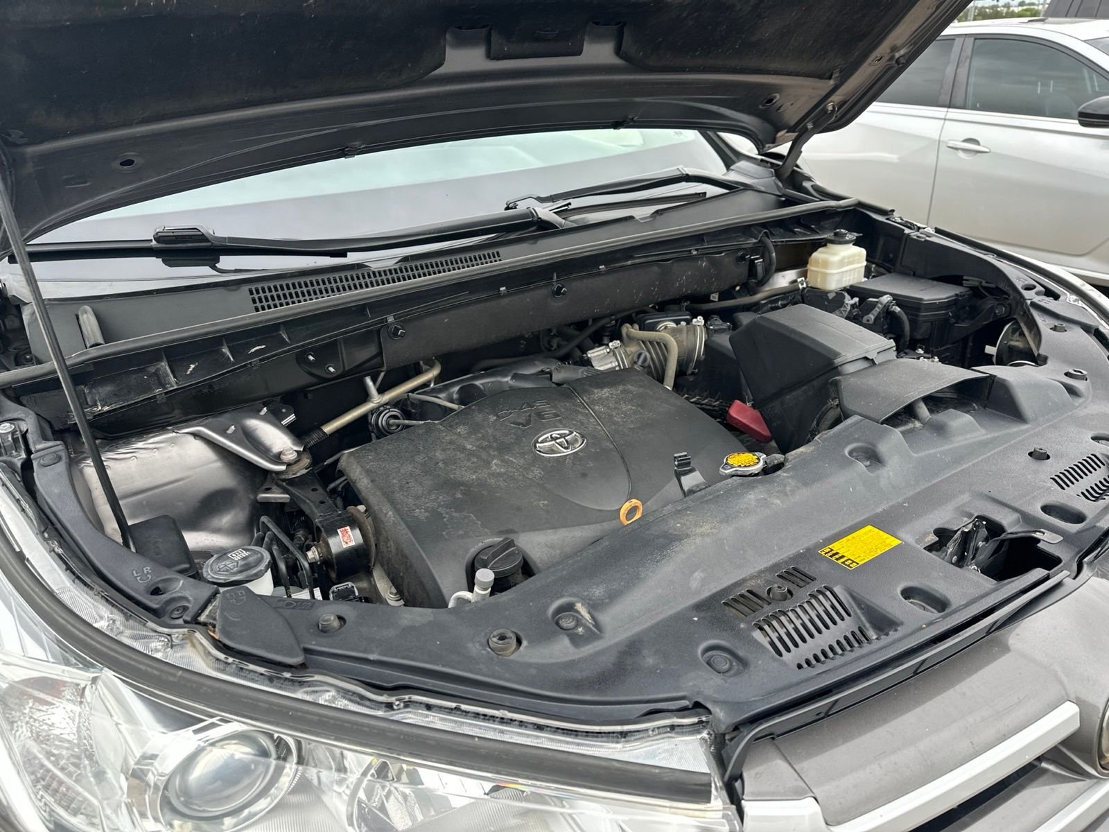 Used 2017  Toyota XLE image 50