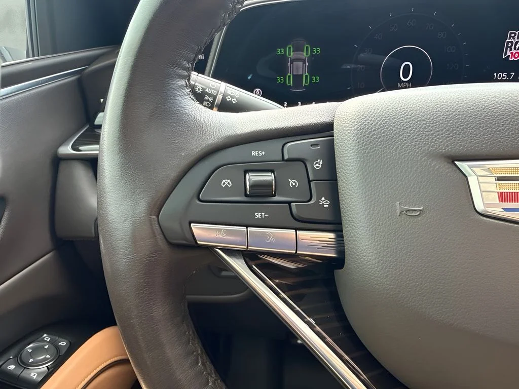 Used 2022 White Cadillac Premium Luxury image 18
