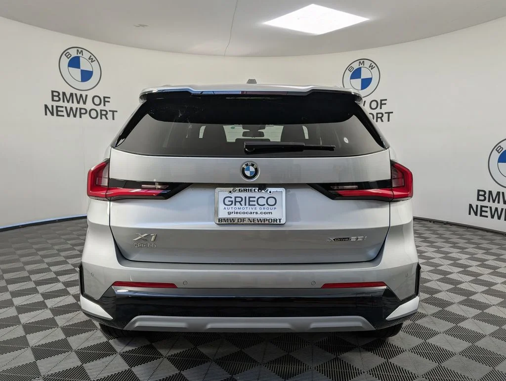 New 2026 Silver BMW xDrive28i image 7
