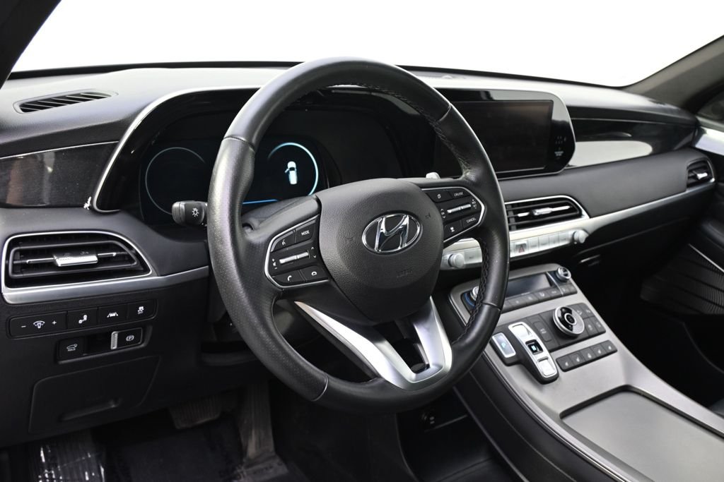 Used 2021 White Hyundai Calligraphy image 11