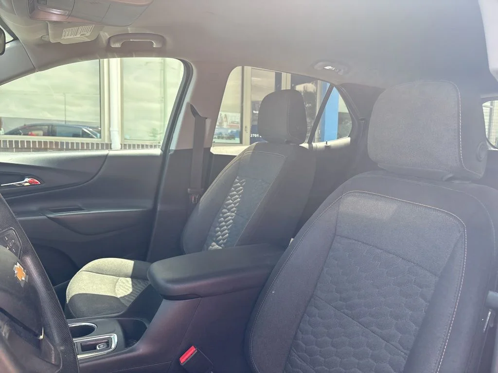Used 2019 Blue Chevrolet LT image 11