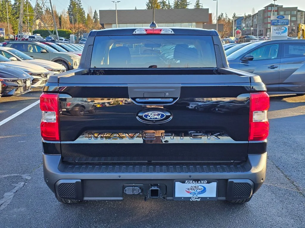 New 2026 Shadow Black Ford XLT image 6