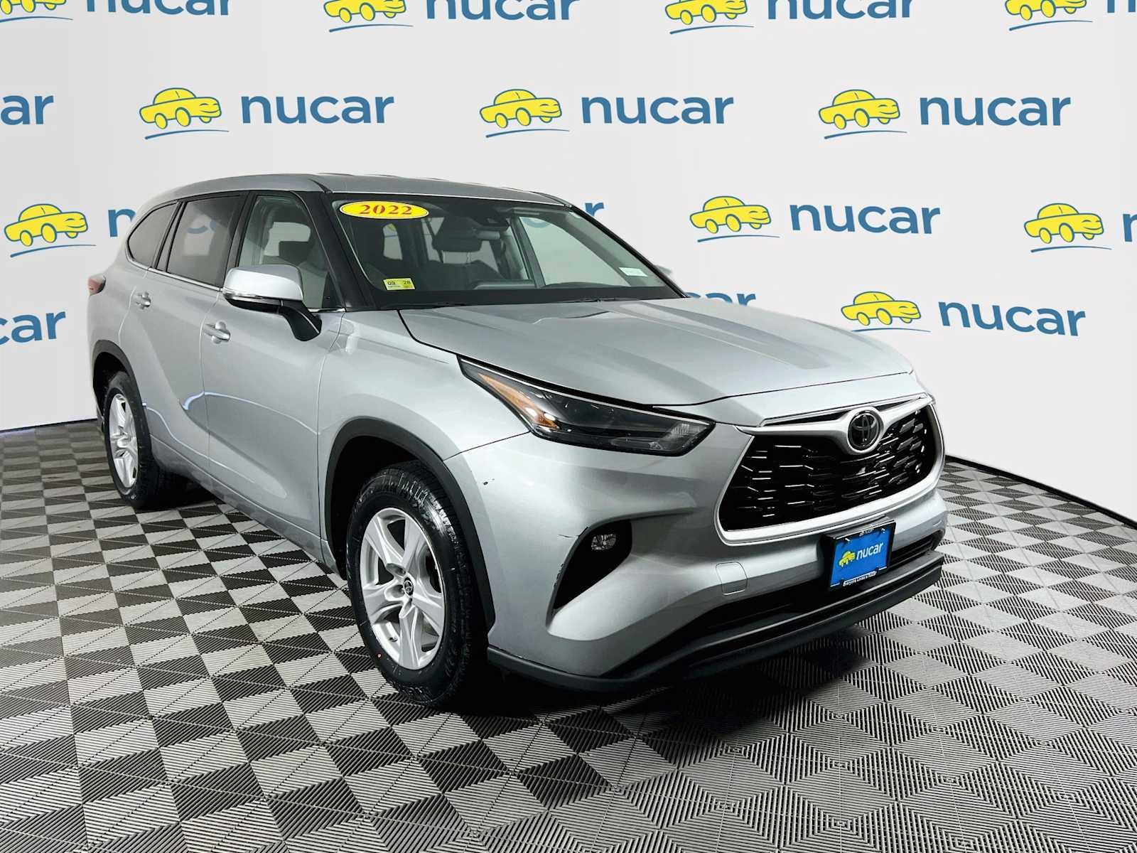 2022 Toyota Highlander LE