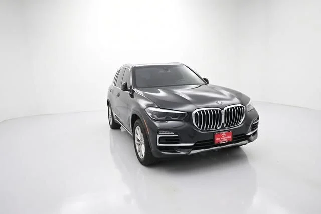 Used 2020 Black BMW xDrive40i image 26
