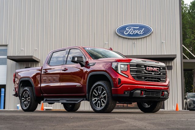 2023 GMC Sierra 1500 AT4