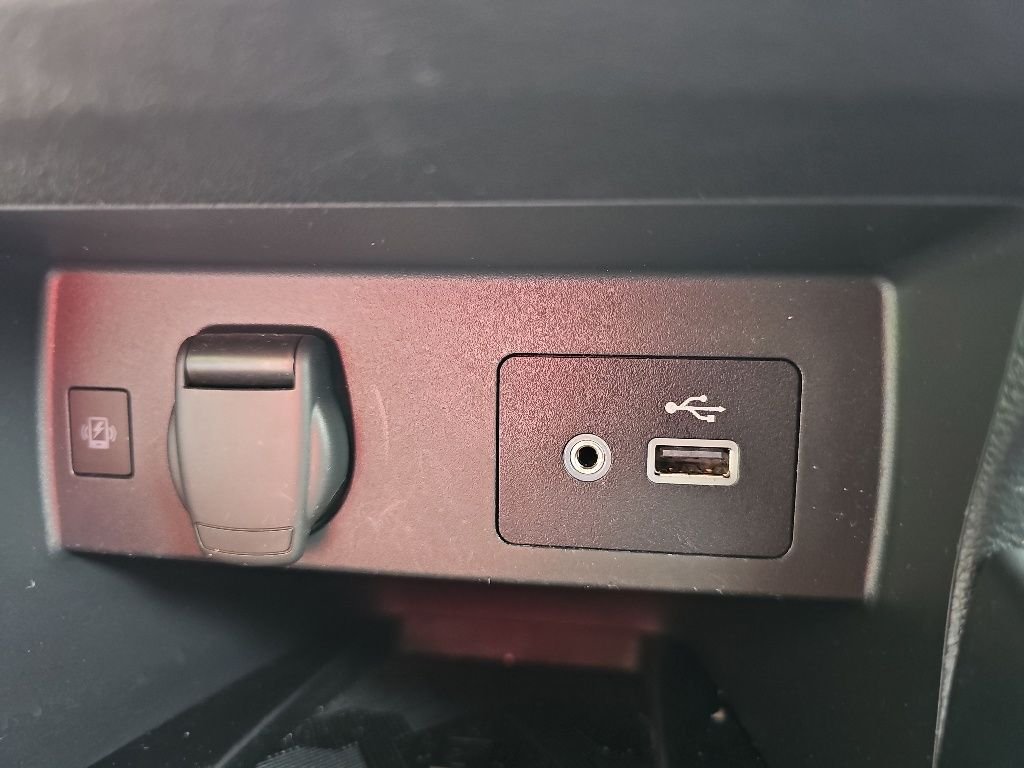 2025 Nissan Versa Sedan SV - Photo 20