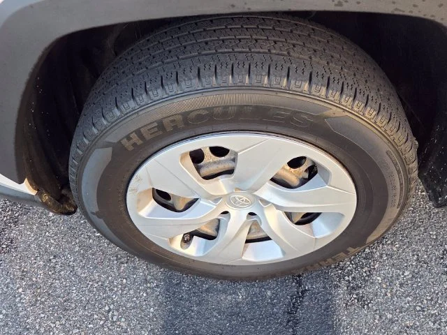 Used 2019 White Toyota LE image 4