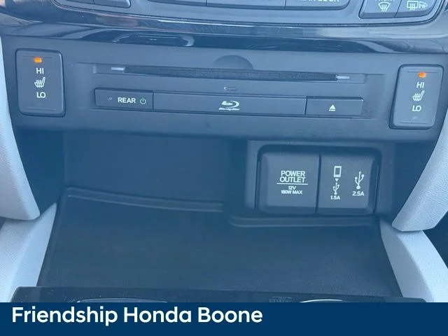 Used 2017 Blue Honda Touring image 30