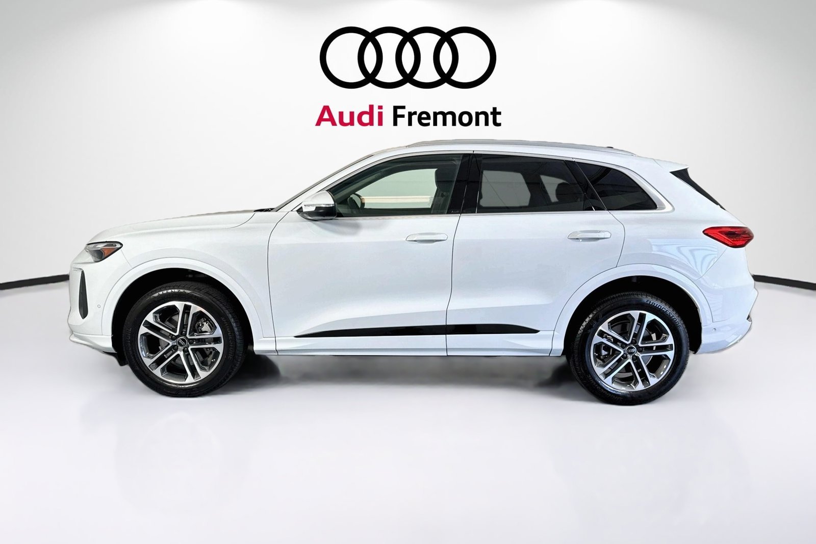 Used 2025 Glacier White Metallic Audi Premium image 1
