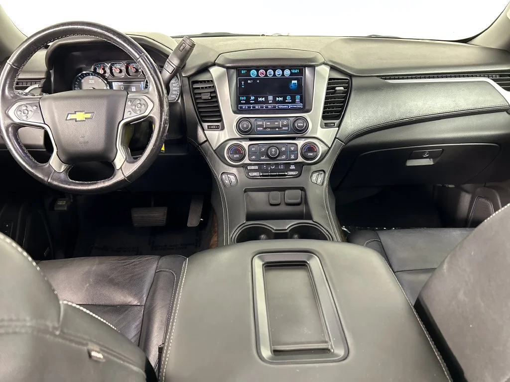 Used 2019 Gray Chevrolet LT image 19