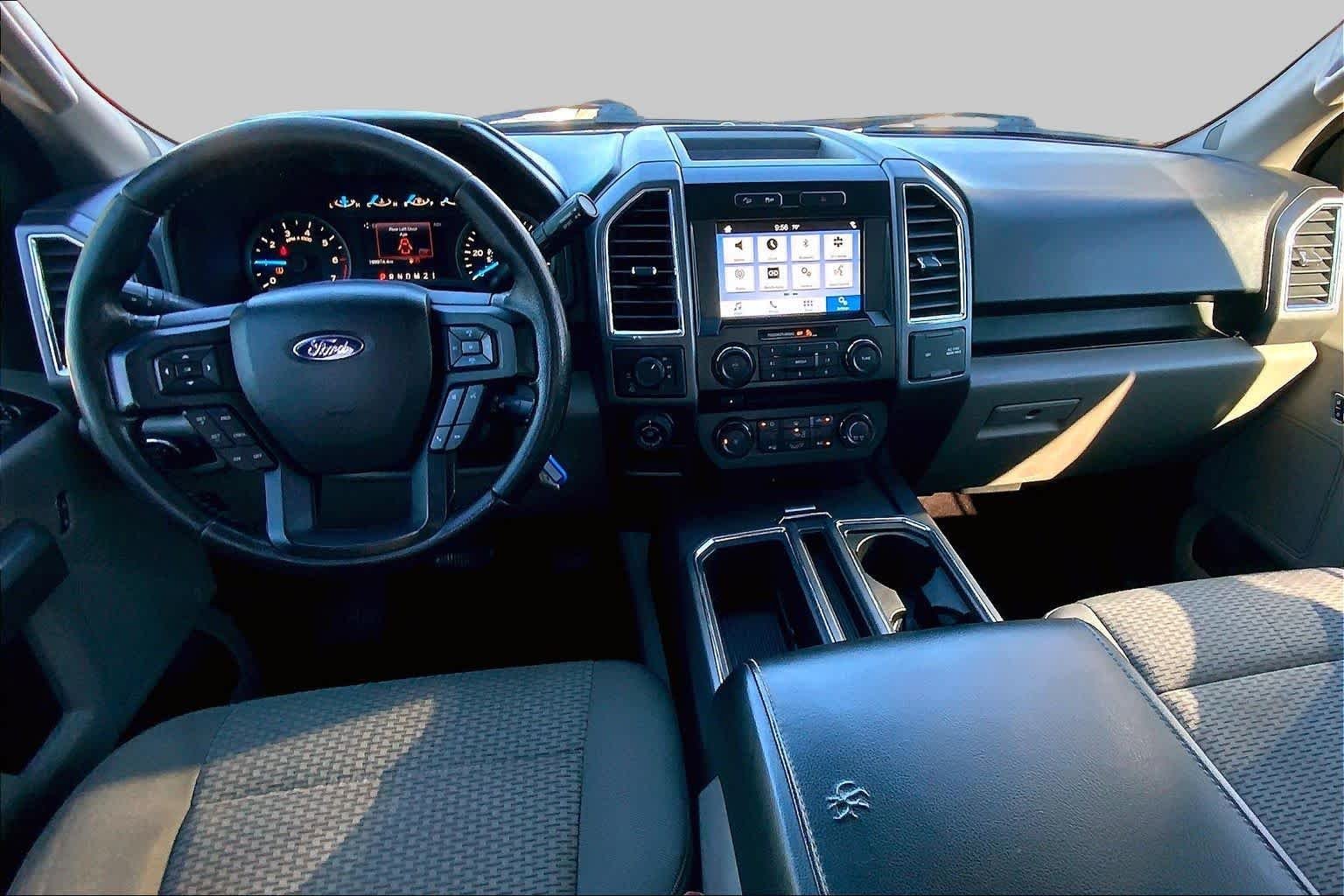 Used 2016 Blue Jeans Metallic Ford XLT image 15
