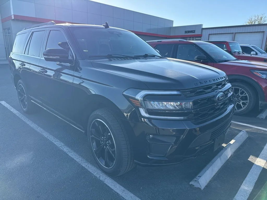 2022 Ford Expedition Limited 4X4's photo