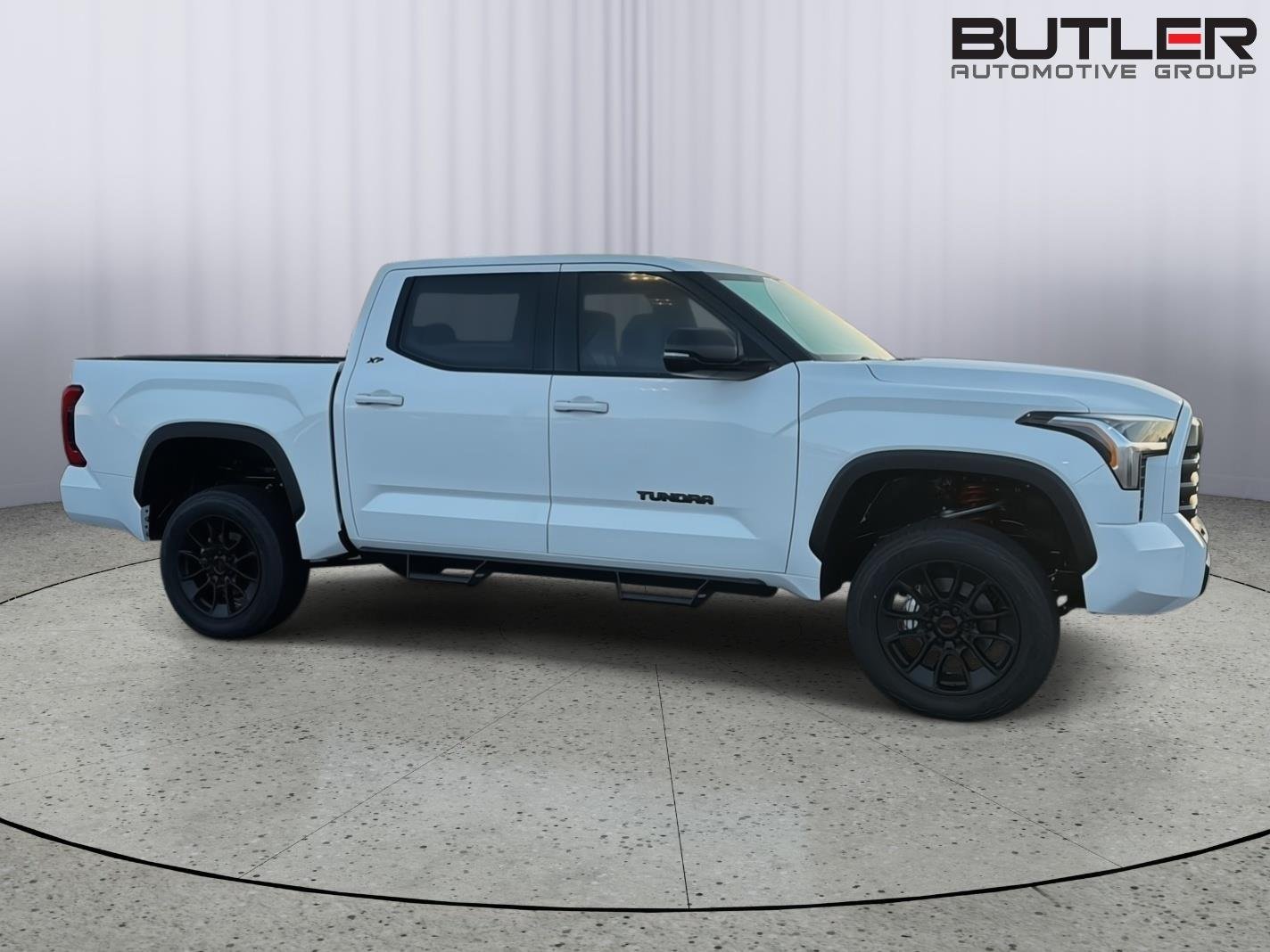 New 2026 Ice Cap Toyota SR5 image 7