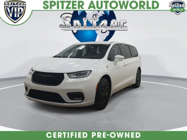 Used 2022 White Chrysler Touring L image 6