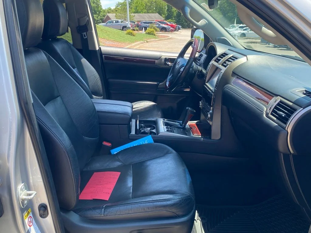 Used 2014 Gray Lexus 460 image 18