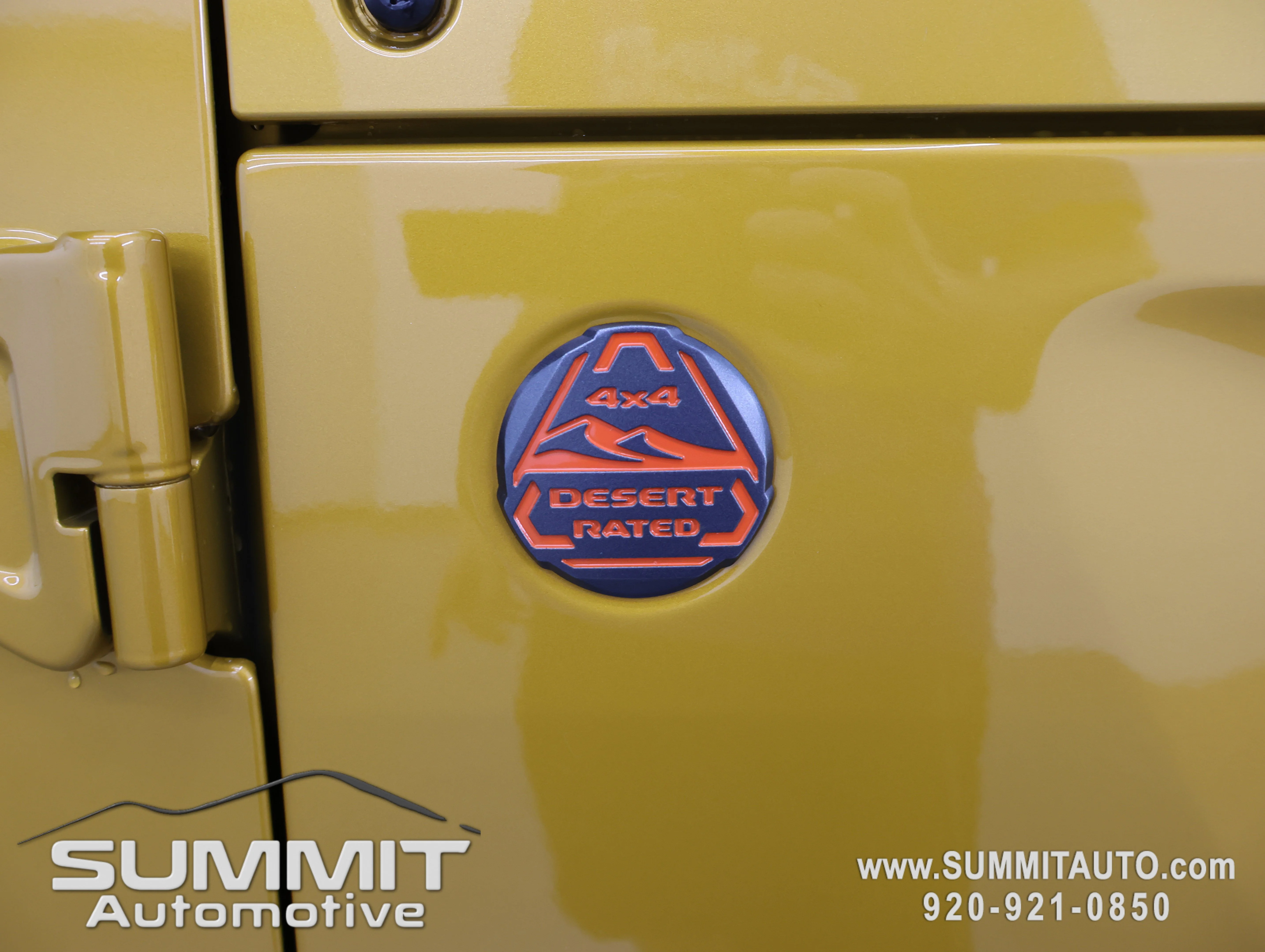 New 2026 Goldilocks Exterior Paint Jeep Mojave image 24