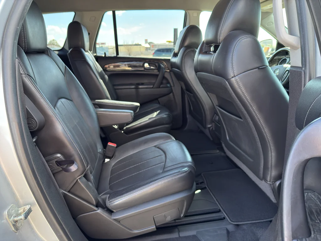 Used 2013 Quicksilver Metallic Buick Leather image 17