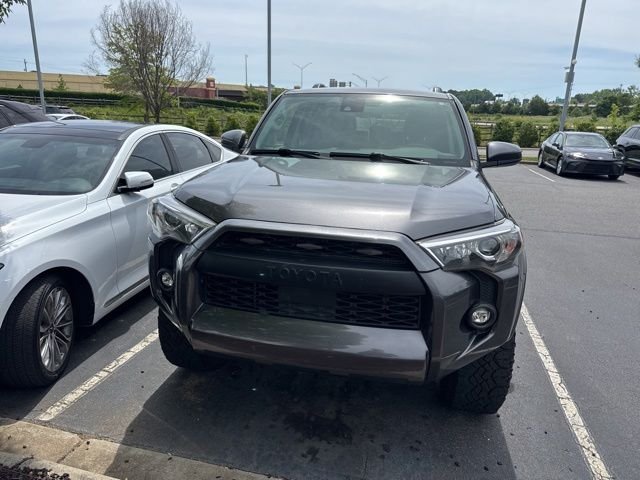 2021 Toyota 4Runner SR5 RWD V6's photo