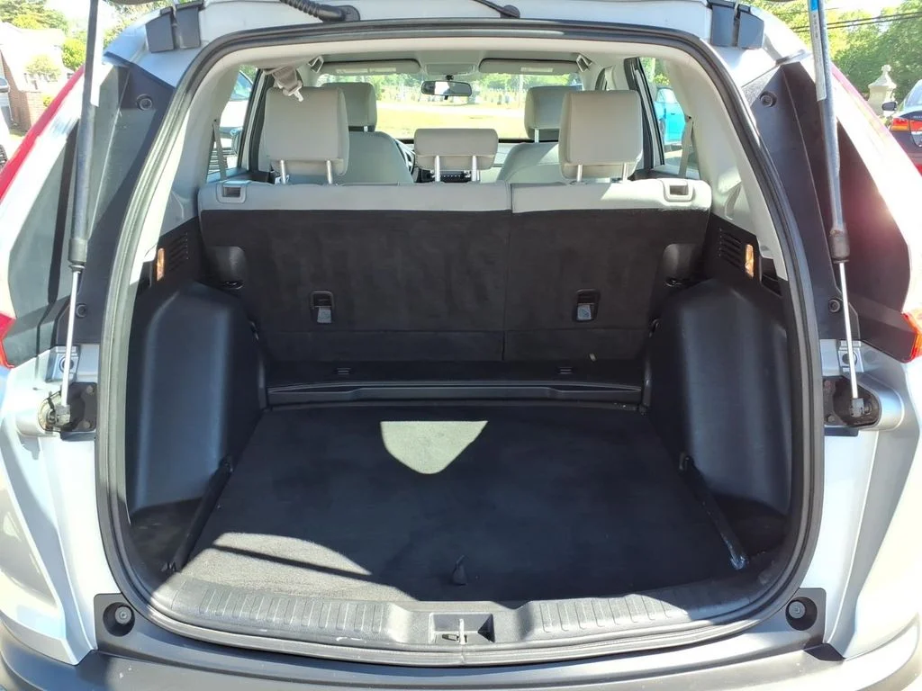 Used 2019 Silver Honda LX image 7