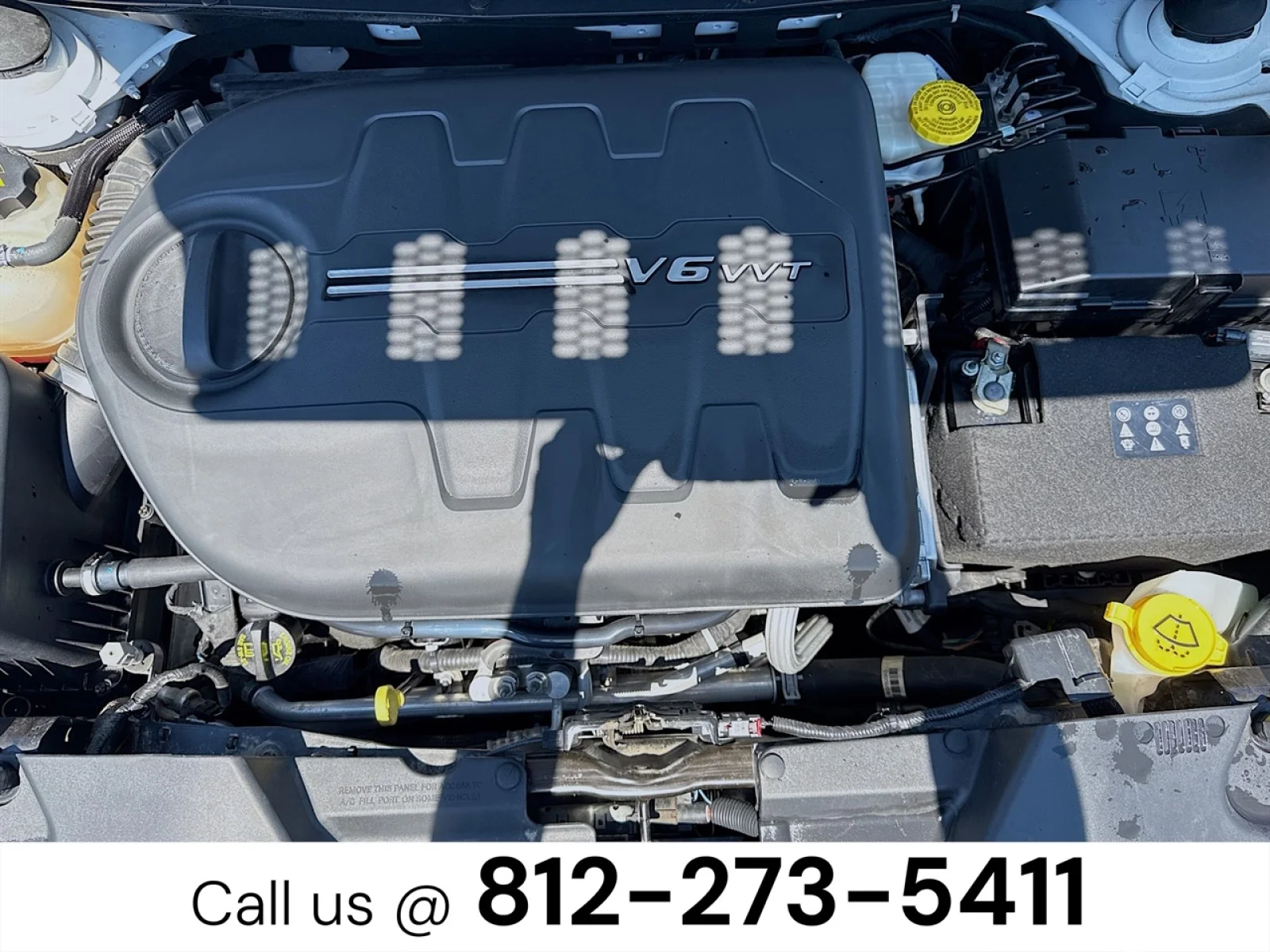 Used 2017  Jeep Overland image 31