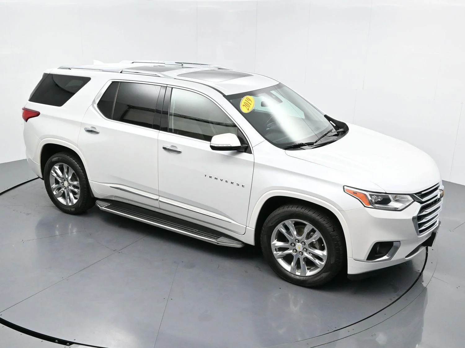 Used 2019 IRIDESCENT PEARL TRICOAT Chevrolet High Country image 48
