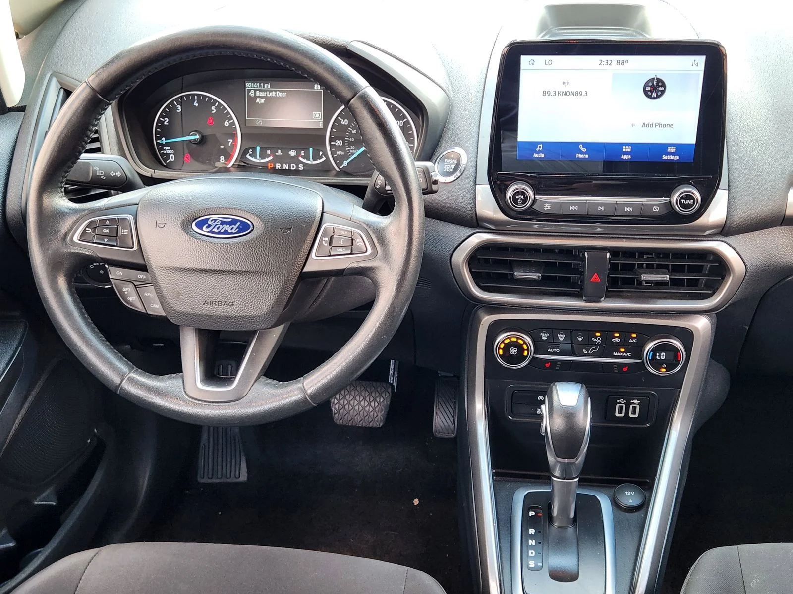Used 2020 Black Ford SE image 26