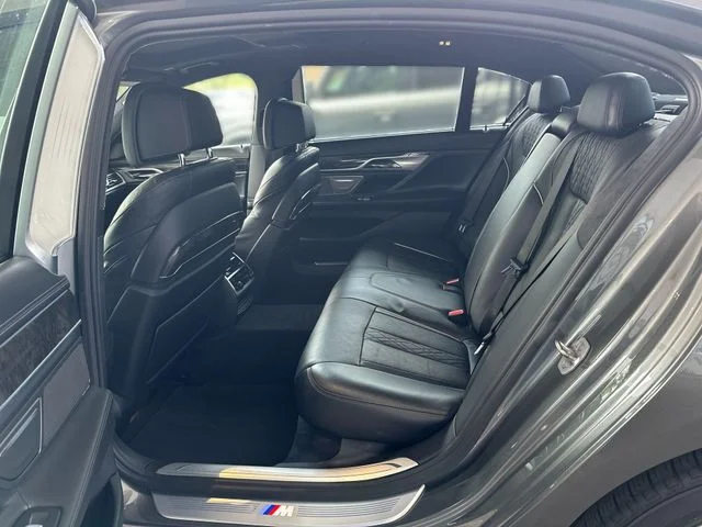 Used 2017 Gray BMW 750i xDrive image 24