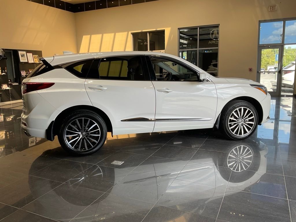 Used 2026 White Acura Advance Package image 7