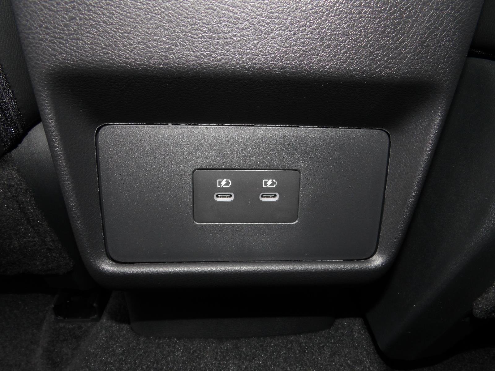 New 2026 Everest White Pearl TriCoat Nissan Rock Creek® image 22