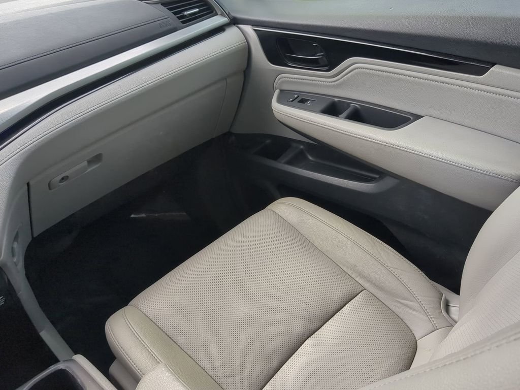 Used 2020 Silver Honda Elite image 16