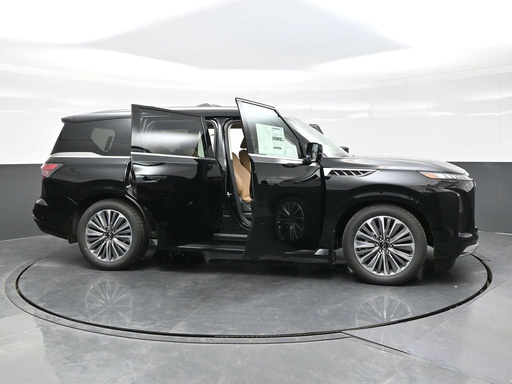 New 2026 Black INFINITI LUXE image 56