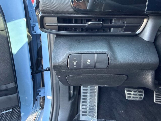 Used 2025 Blue Hyundai Base image 31