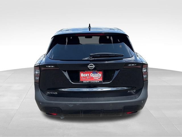 Used 2025 Black Nissan SV image 7