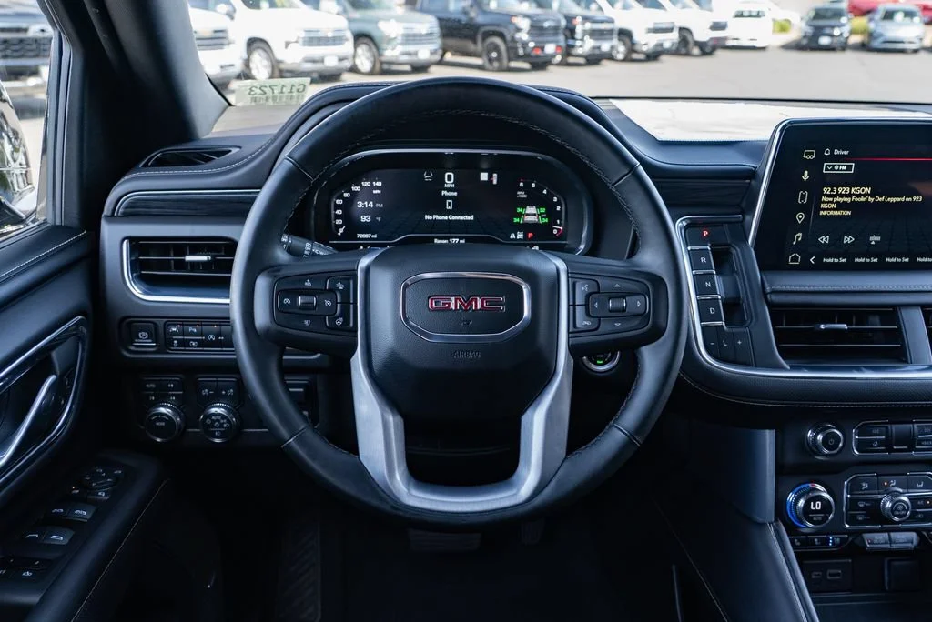 Used 2023 ONYX BLACK GMC SLT image 15