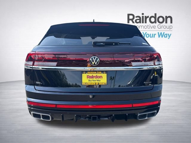 Certified Used 2025 Deep Black Pearl Volkswagen 2.0T SEL Premium R-Line image 6