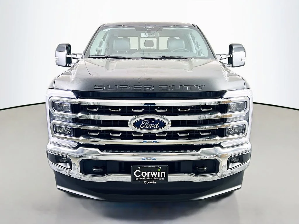 New 2026 Agate Black Metallic Ford Lariat image 4