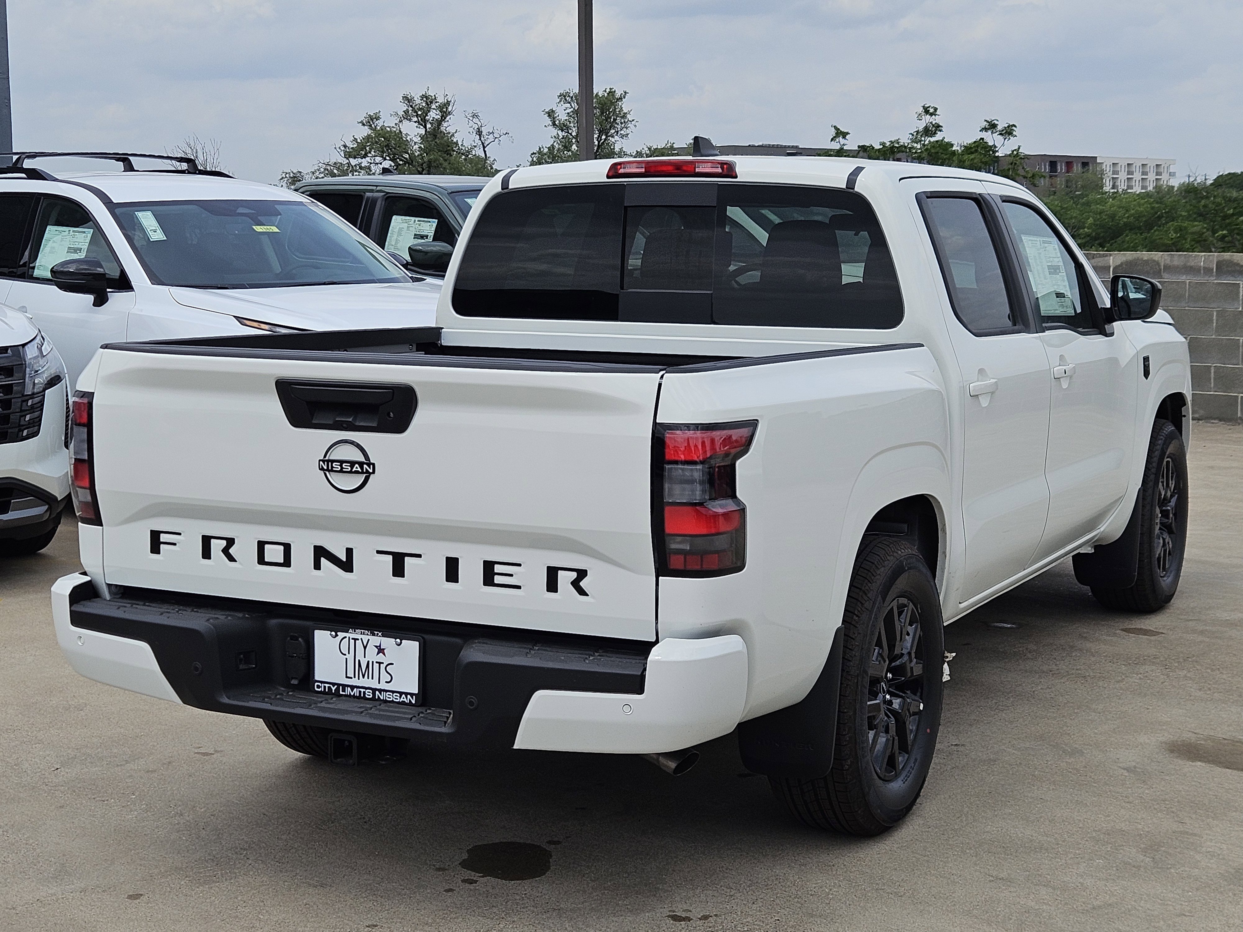New 2026 Glacier White Nissan Crew Cab SV image 7