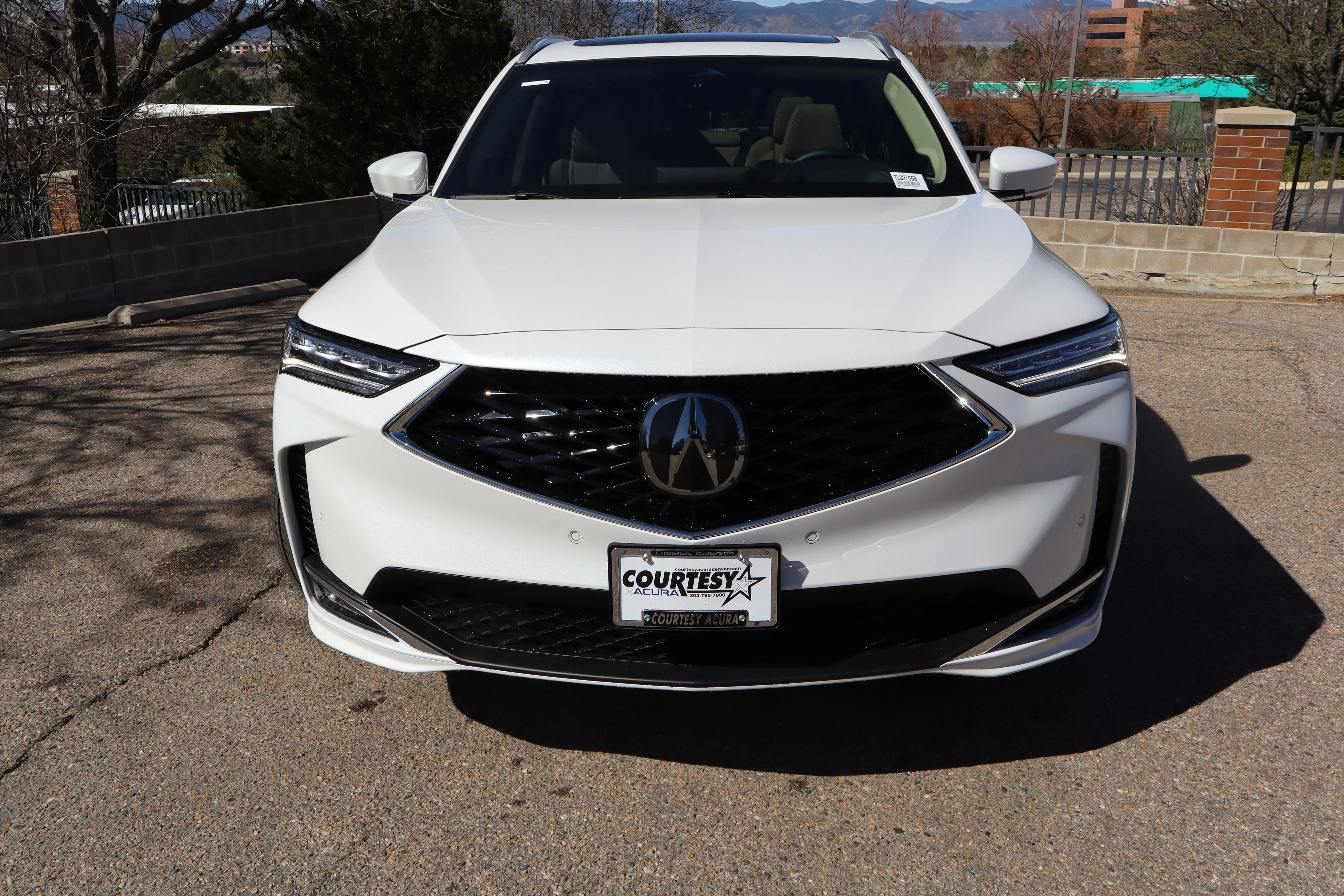 New 2026 Platinum White Pearl Acura w/Advance Package image 2